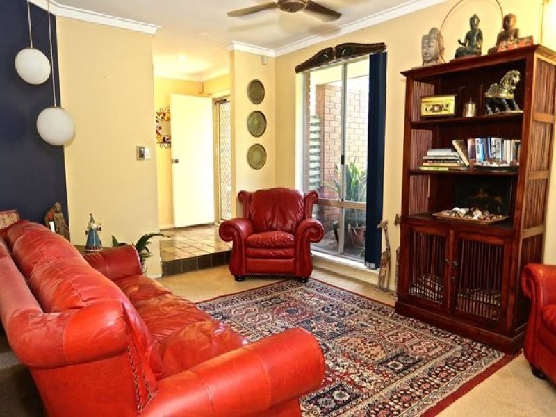 21 Ridgehaven Ramble, Ballajura WA 6066