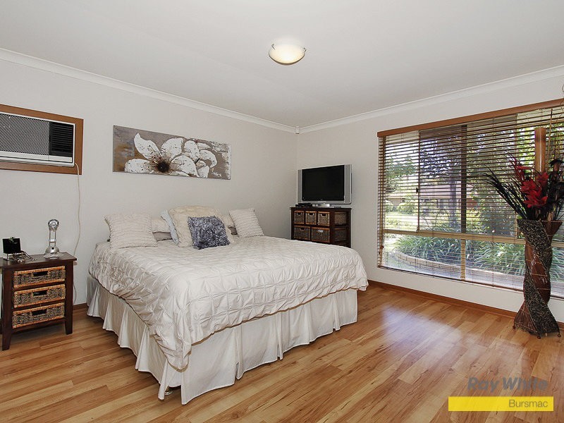 5 Tanager Trail, Ballajura WA 6066