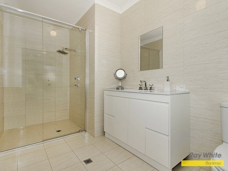 5 Tanager Trail, Ballajura WA 6066