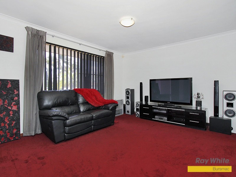 5 Tanager Trail, Ballajura WA 6066