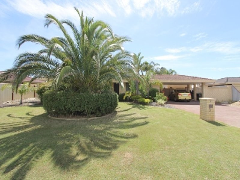 3 Roseate Court, Ballajura WA 6066