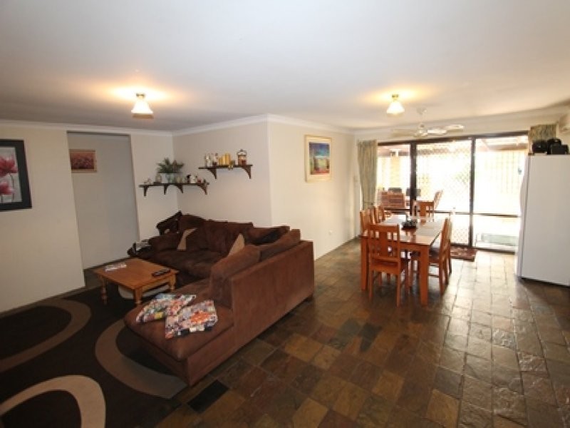 3 Roseate Court, Ballajura WA 6066