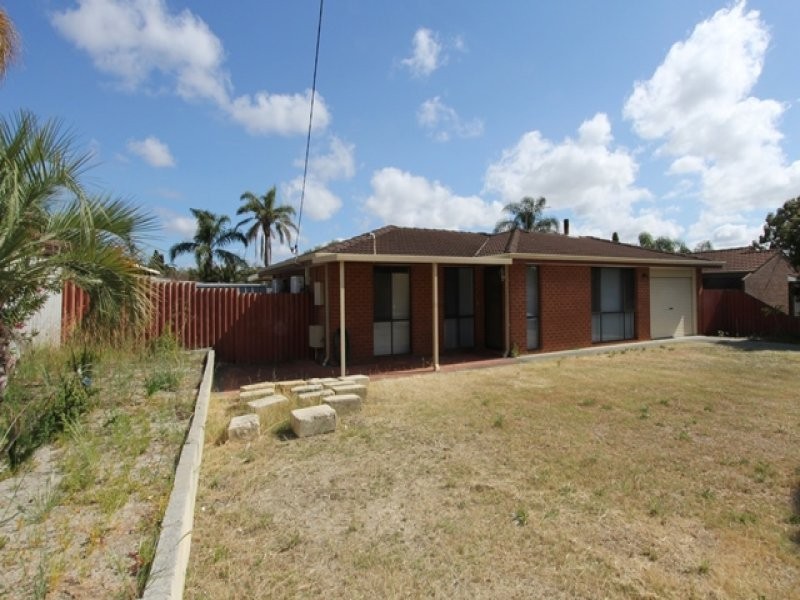 14 Ullswater Place, Balga WA 6061