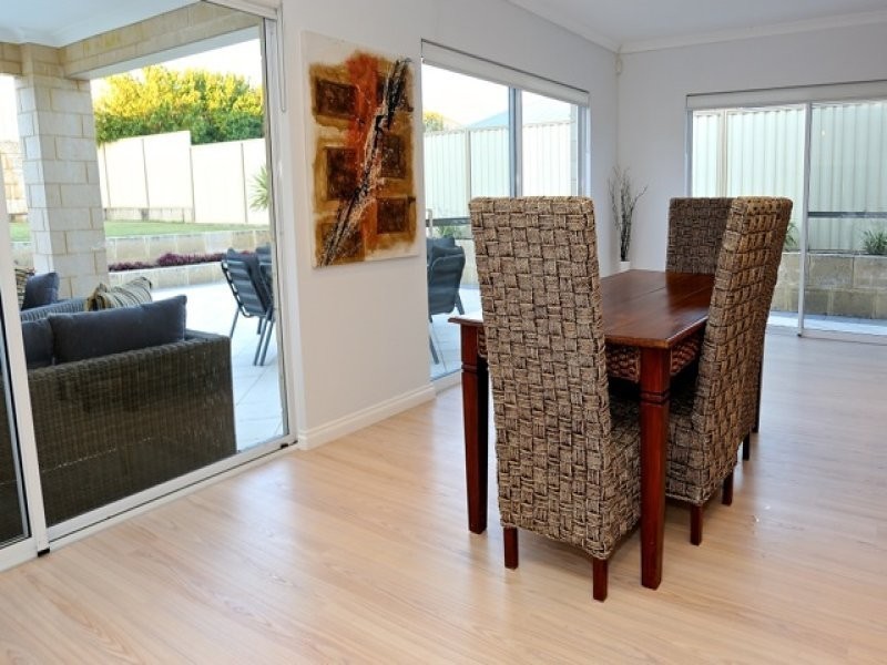 18 Turnwood Vista, Wanneroo WA 6065