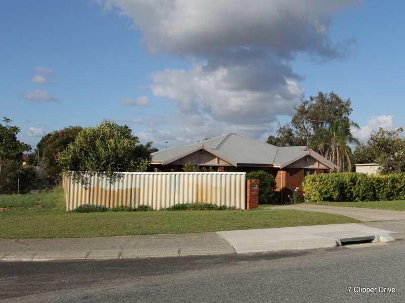 7 Clipper Drive, Ballajura WA 6066