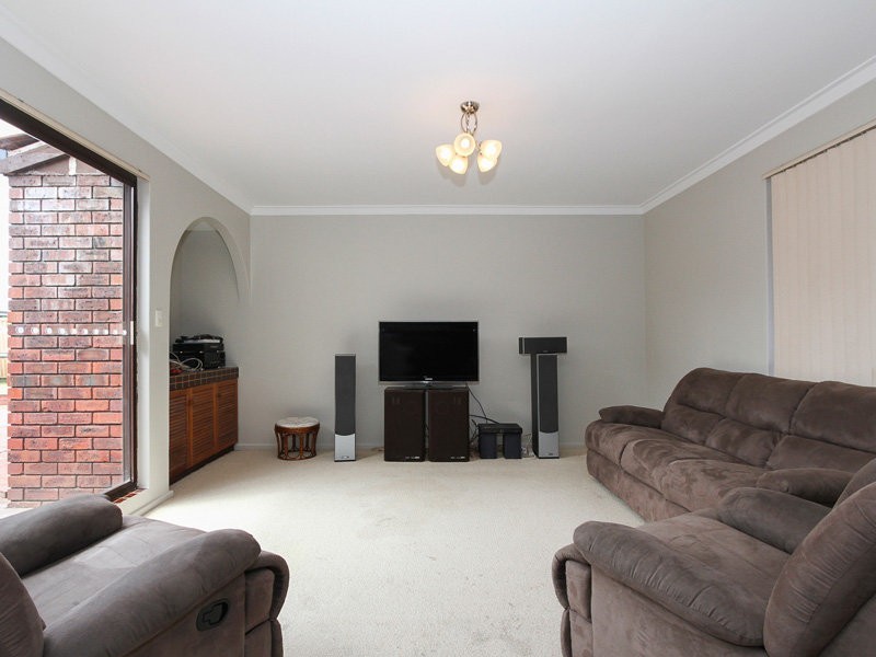 185 Erindale Road, Hamersley WA 6022