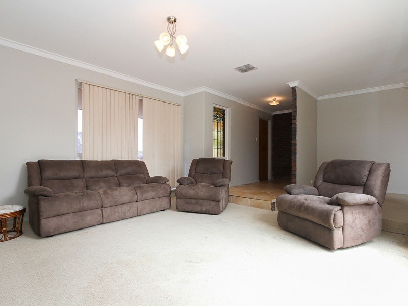 185 Erindale Road, Hamersley WA 6022