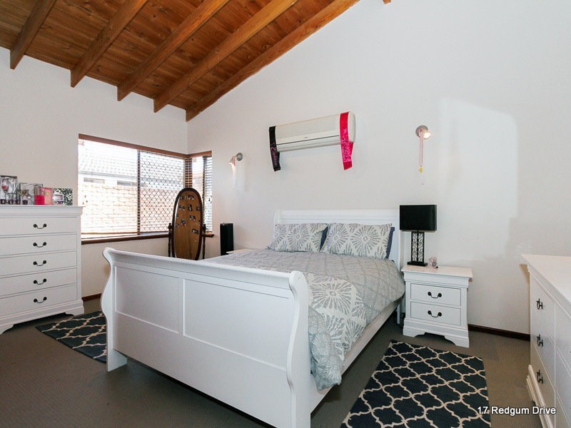 17 Redgum Drive, Ballajura WA 6066