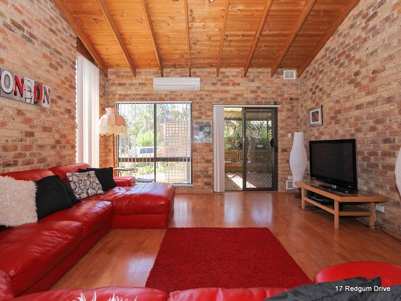 17 Redgum Drive, Ballajura WA 6066