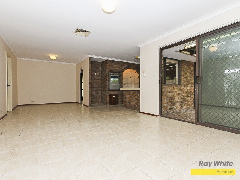 28 Vista Parade, Ballajura WA 6066