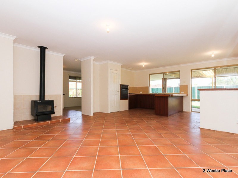 2 Weebo Place, Ballajura WA 6066