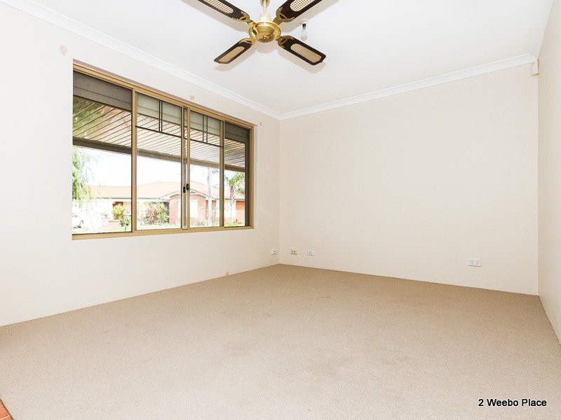 2 Weebo Place, Ballajura WA 6066