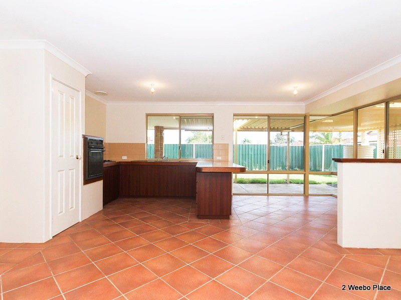 2 Weebo Place, Ballajura WA 6066