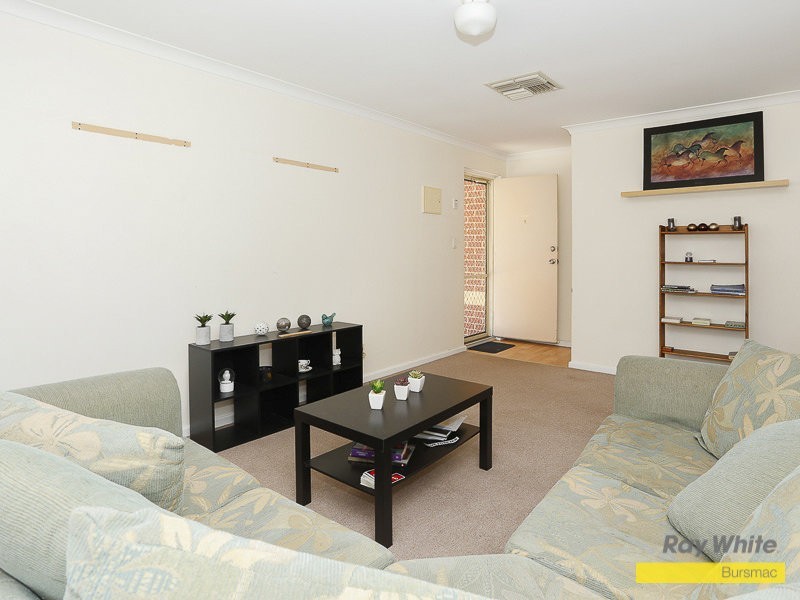 4 Uluru Gardens, Ballajura WA 6066