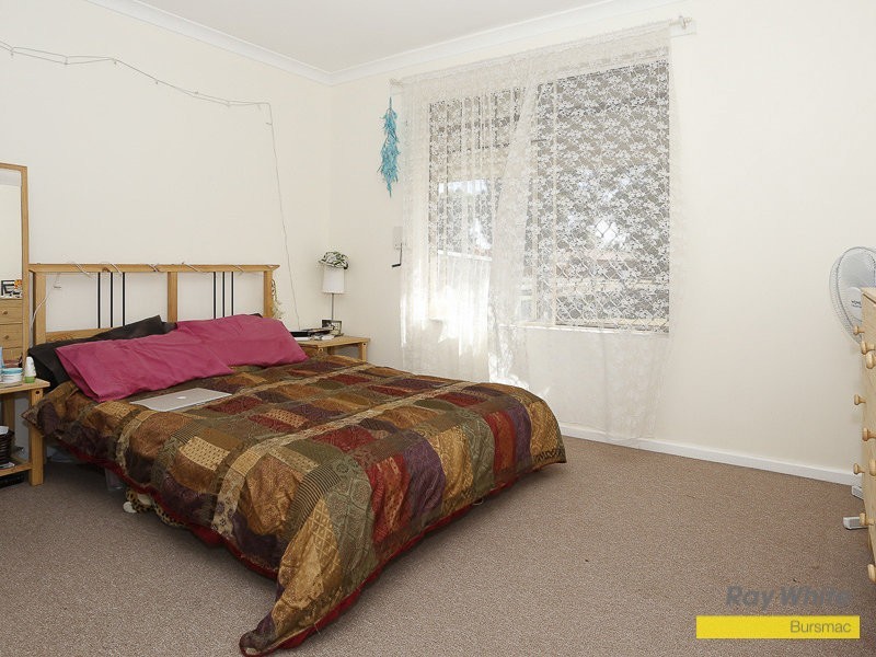 4 Uluru Gardens, Ballajura WA 6066