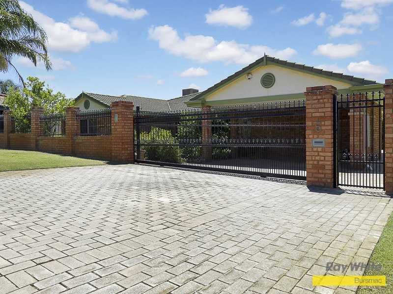 6 Mudlark Crescent, Ballajura WA 6066