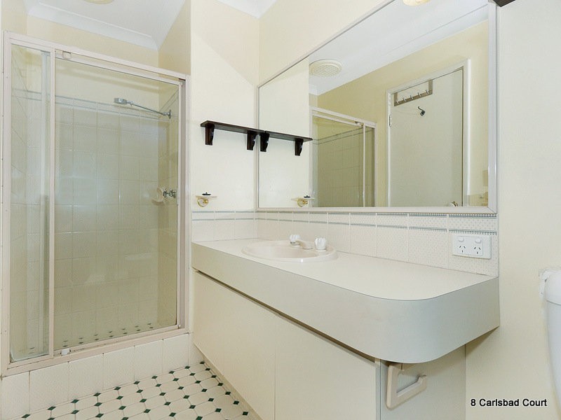 8 Carlsbad Court, Ballajura WA 6066