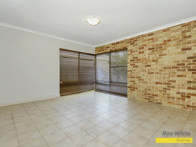4 Goldfinch Grove, Ballajura WA 6066