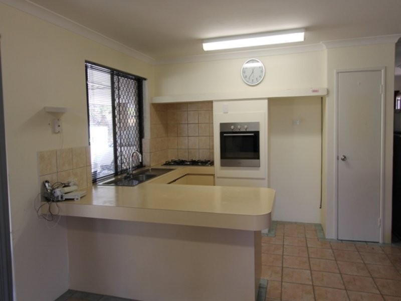 115 Kingfisher Avenue, Ballajura WA 6066