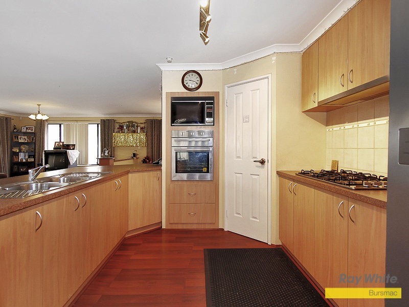 66 Redcliffe Avenue, Marangaroo WA 6064