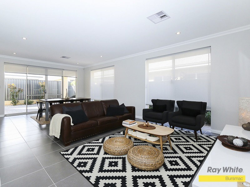 7 Malmaison Way, Landsdale WA 6065