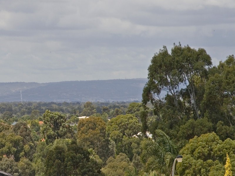 60 The Avenue, Alexander Heights WA 6064