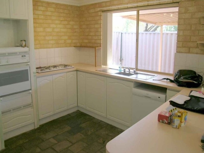 30 Woodleigh Gardens, Ballajura WA 6066