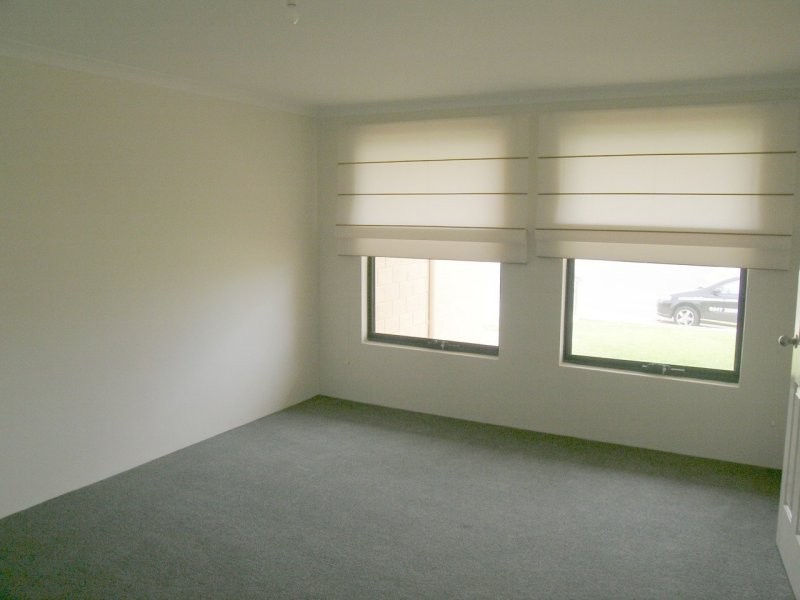 7 Rosemary Avenue, Darch WA 6065