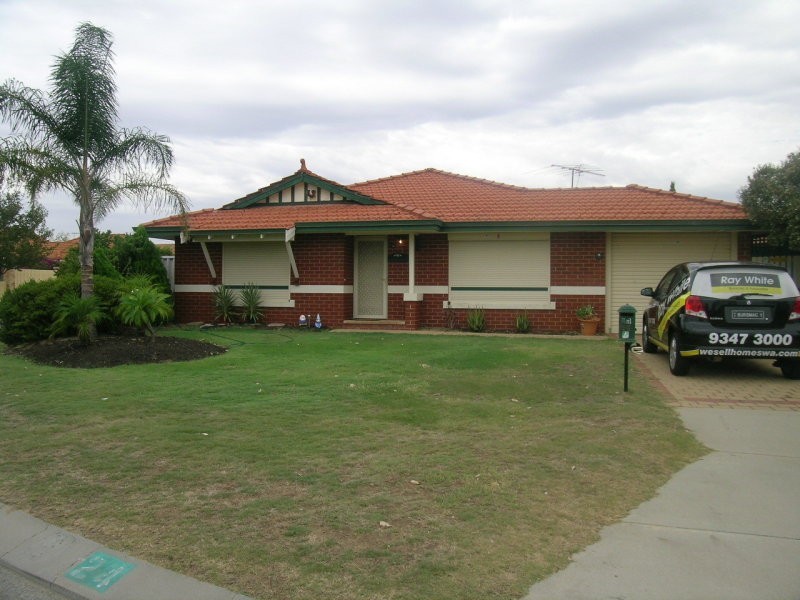24 Tabubil Gardens, Ballajura WA 6066