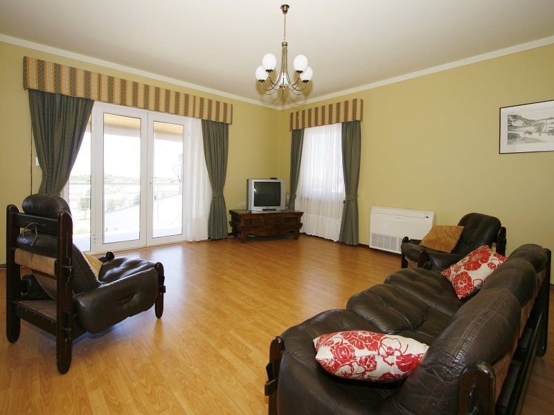 169 Waterford Dve, Hillarys WA 6025