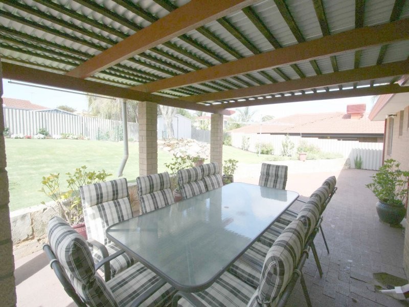 16 Katrine Way, Hamersley WA 6022