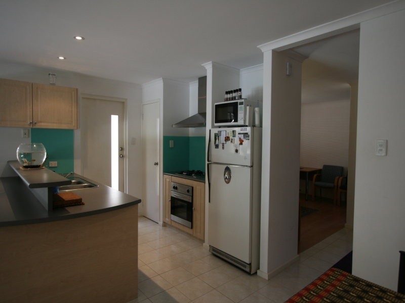 10 Edale Way, Westminster WA 6061