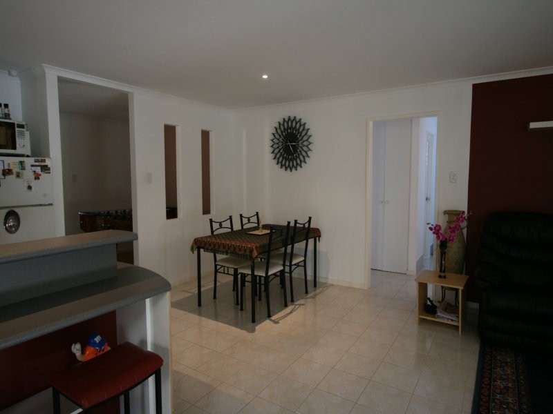 10 Edale Way, Westminster WA 6061