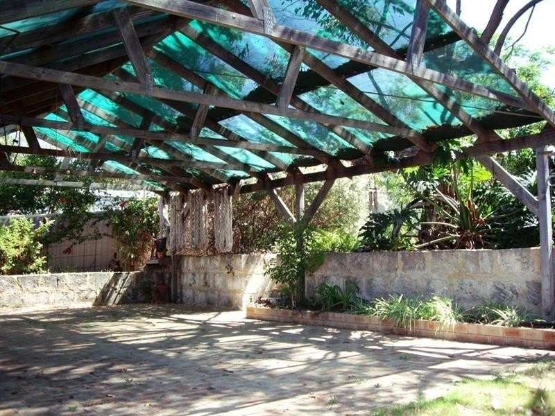 215 Wilding Street, Doubleview WA 6018