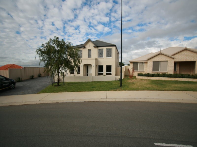 40 Fineview Crescent, Carramar WA 6031