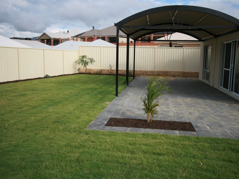 40 Fineview Crescent, Carramar WA 6031