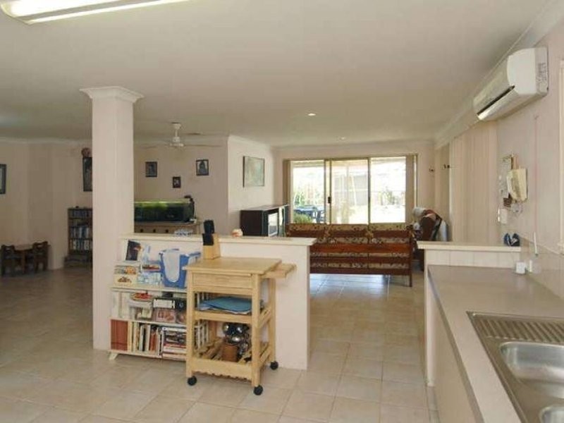 10 Linvale Court, Ballajura WA 6066
