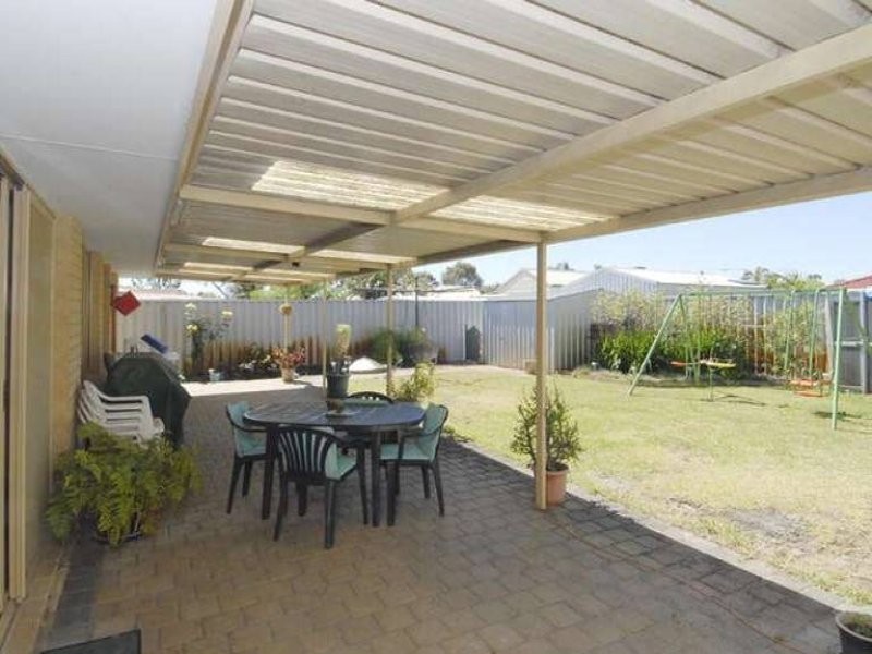 10 Linvale Court, Ballajura WA 6066