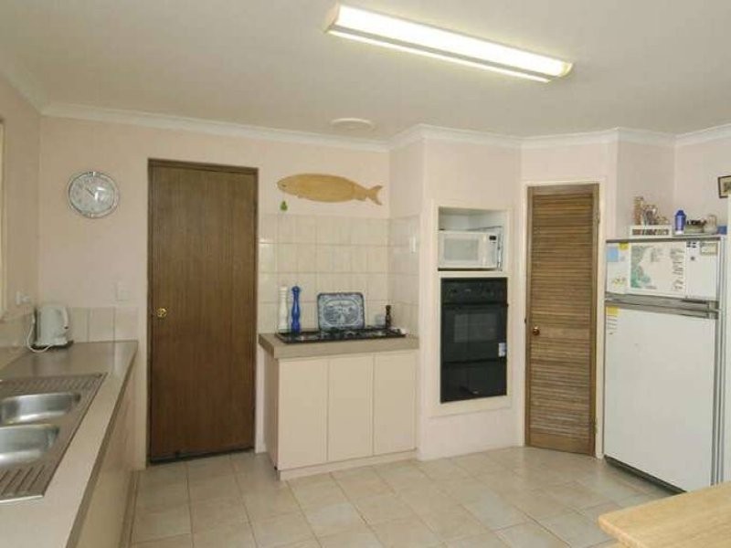 10 Linvale Court, Ballajura WA 6066