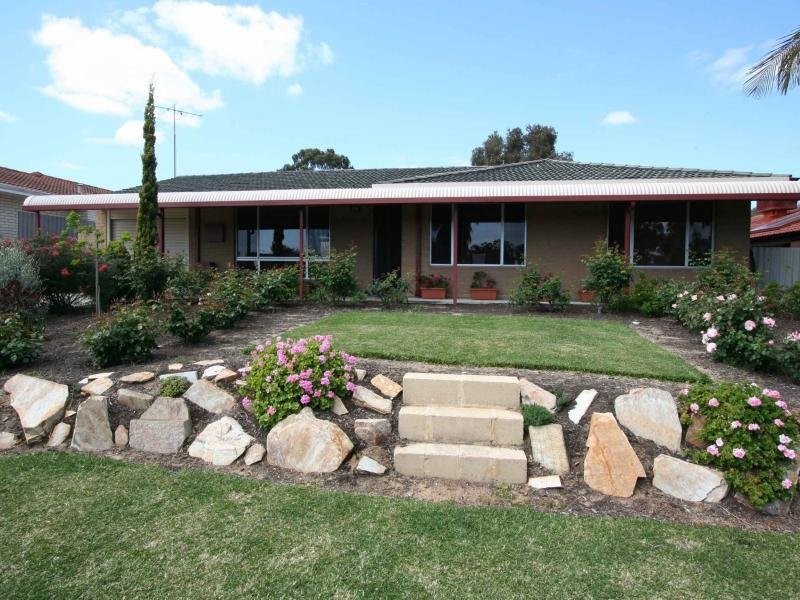 16 Katrine Way, Hamersley WA 6022