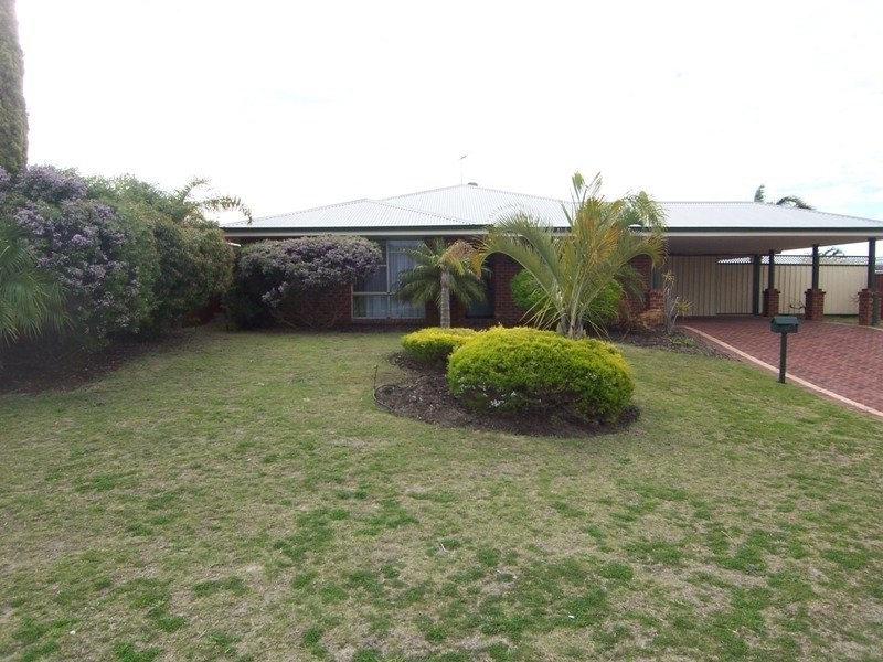 33 Little Green Gardens, Quinns Rocks WA 6030