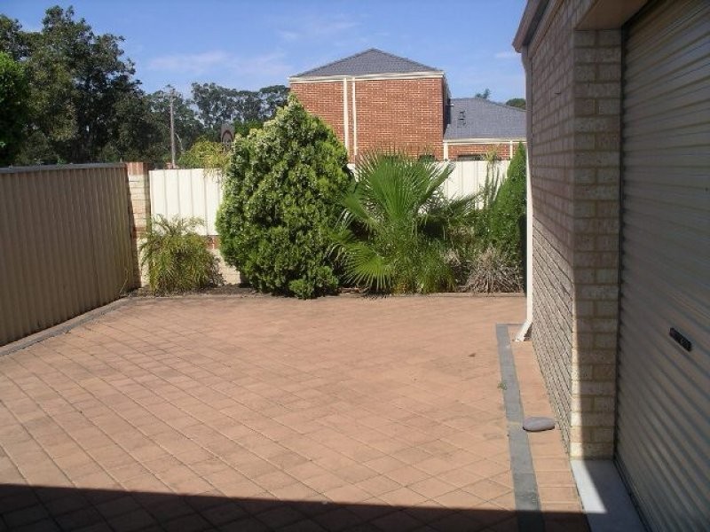 225a Huntriss Road, Doubleview WA 6018