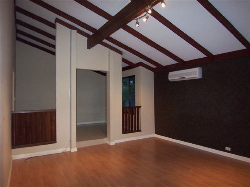 6 Westminster Place, Alexander Heights WA 6064