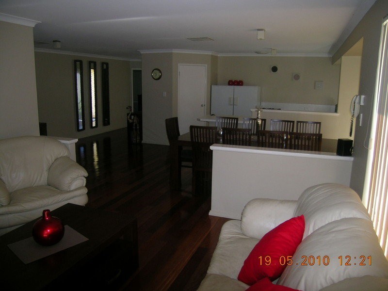 6 Dorrigo Way, South Lake WA 6164