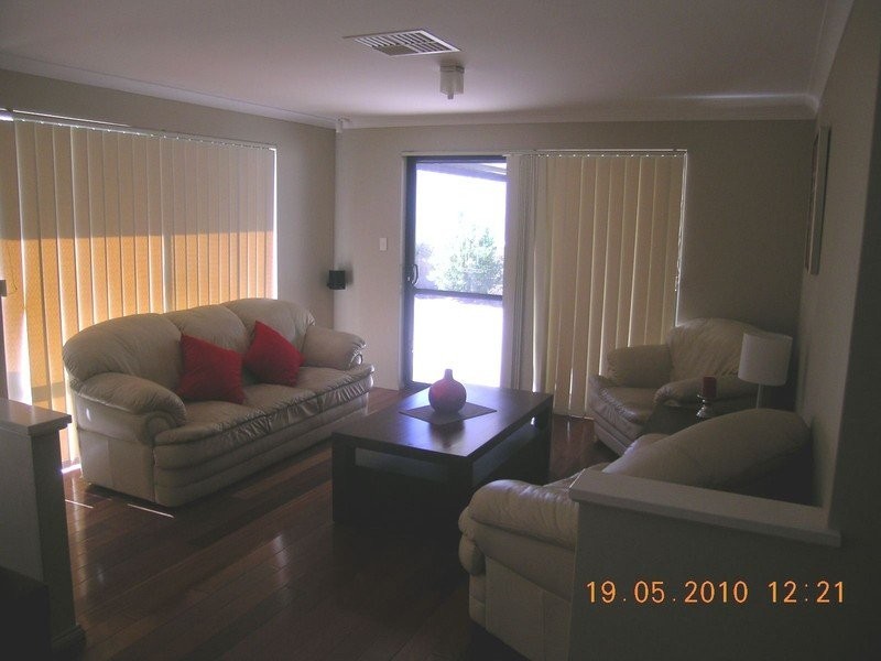 6 Dorrigo Way, South Lake WA 6164