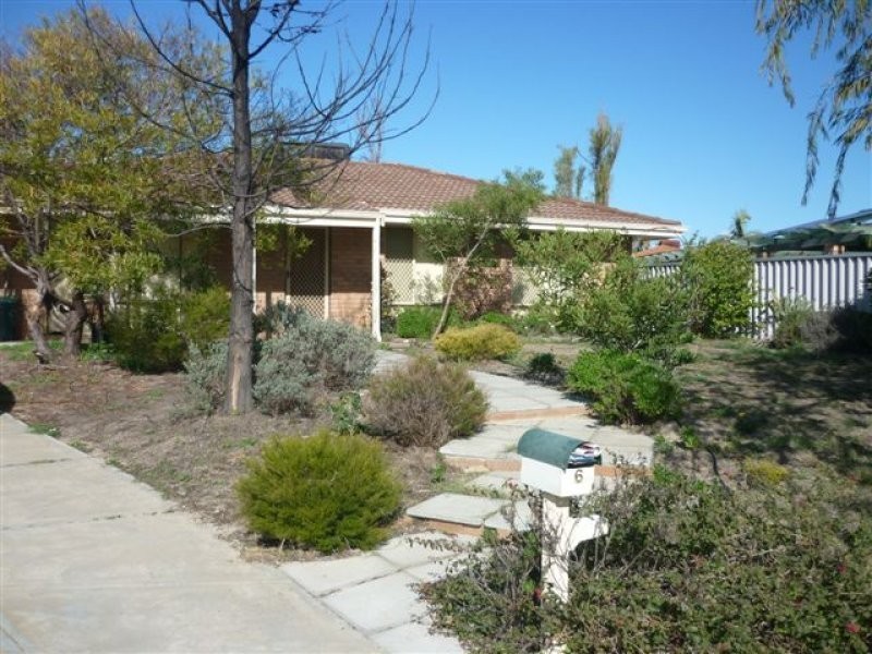 6 Euston Place, Alexander Heights WA 6064