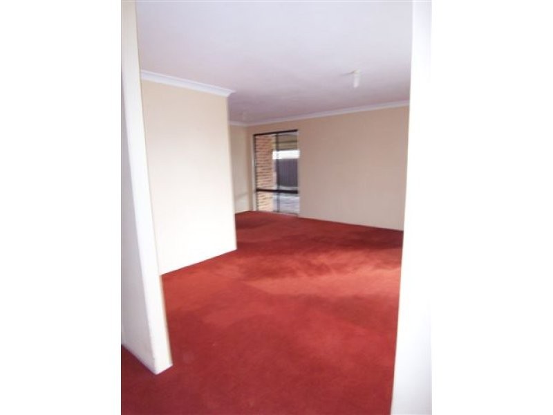 9 Oakover Way, Gosnells WA 6110