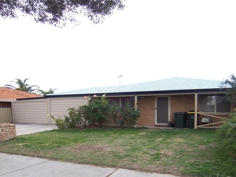 42 Yosemite Loop, Ballajura WA 6066