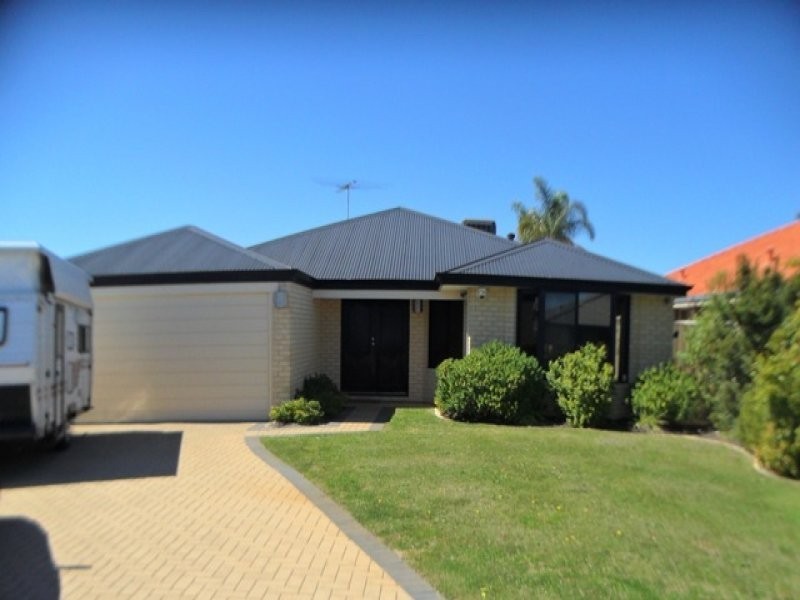 6 Dorrigo Way, South Lake WA 6164