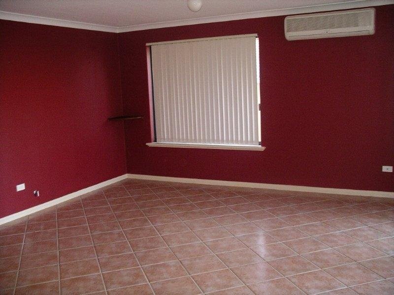 225a Huntriss Road, Doubleview WA 6018